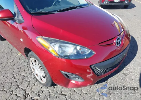 2014 Mazda Mazda2 Sport from USA, damaged, VIN JM1DE1KZ7E0183618
